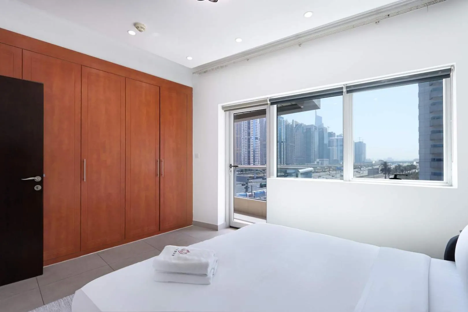 Apartment Livbnb-2Br In Dubai Marina Next To Metro